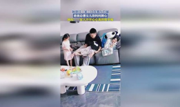 挠女孩脚心视频,揭秘挠女孩脚心的神秘魅力