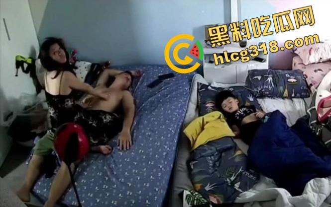 监控流出美少妇午休主动骑上丈夫要公粮，结果他睡得像死猪，儿子翻身险些撞上，枕边风都吹不醒的男人！-10